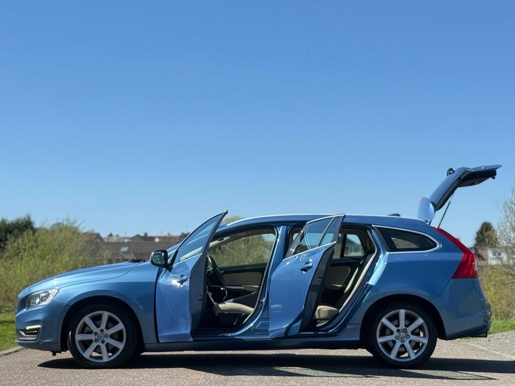 Volvo V60 2.0 D3 Se Lux Nav Euro 6 Ss Blue #4