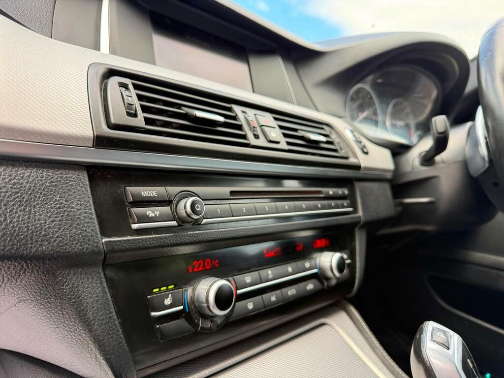 BMW 5 Series 520D Se 188 Black #14