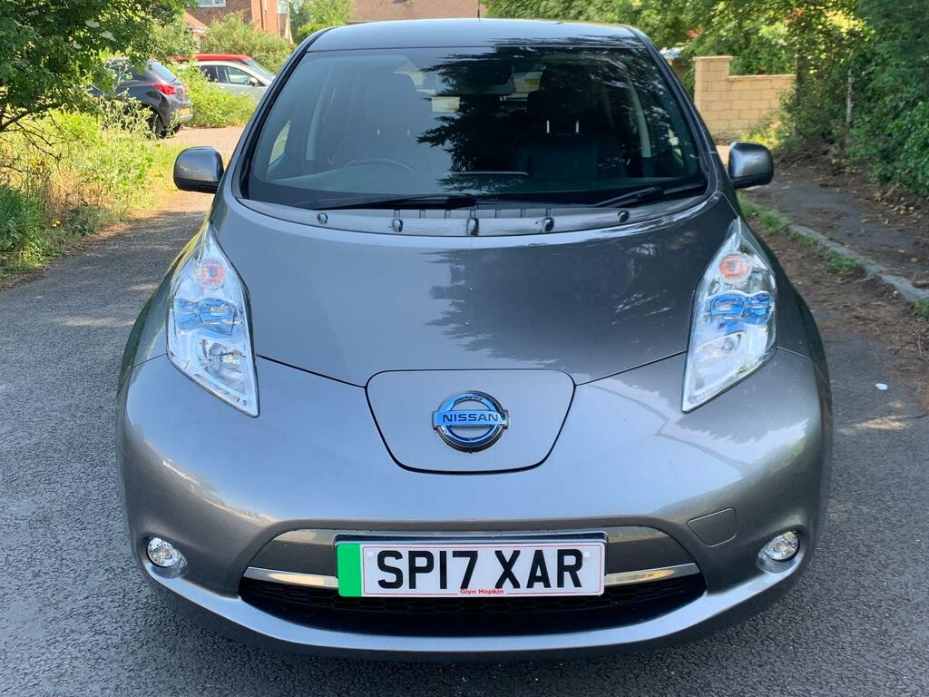 Nissan Leaf 30Kwh Tekna SP17XAR #2