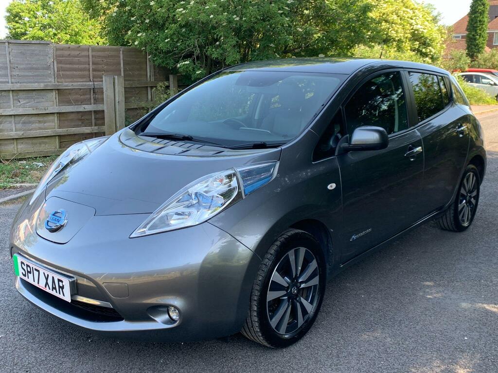 Nissan Leaf 30Kwh Tekna SP17XAR #3