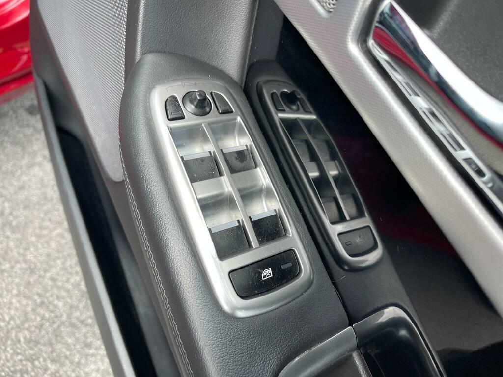 Jaguar XF 2.2L Premium Luxury Black #28