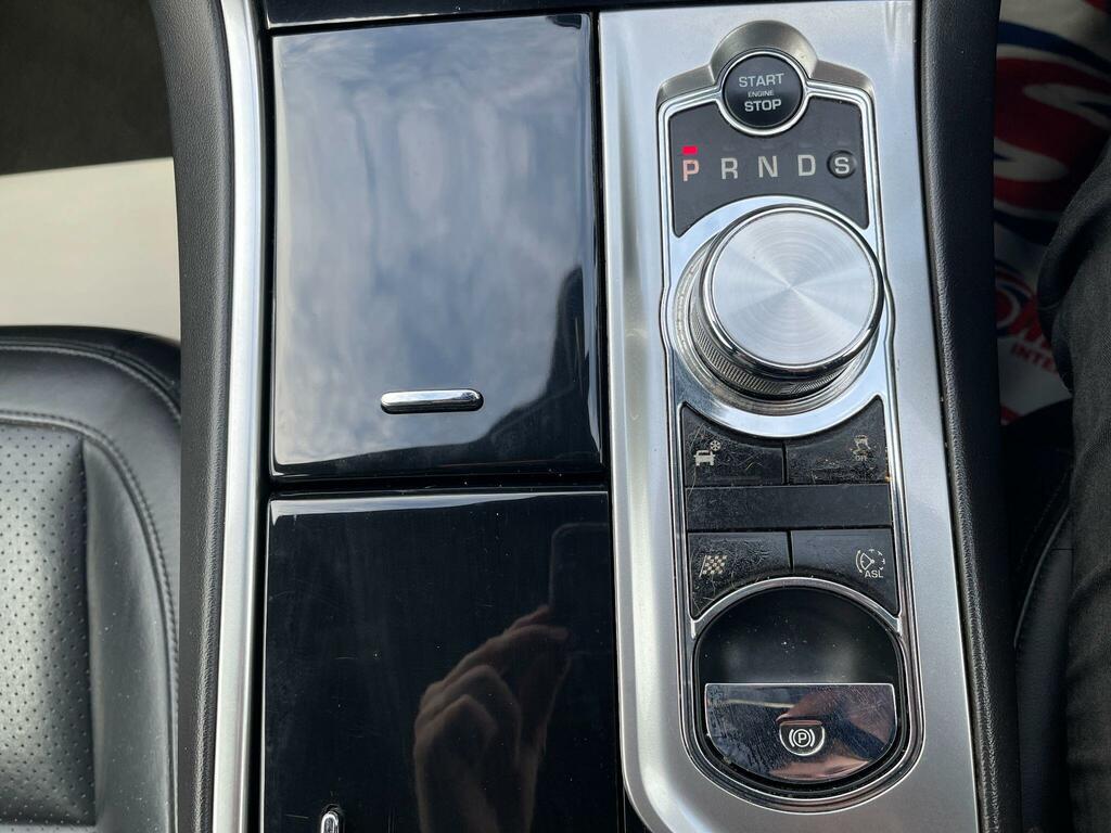 Jaguar XF 2.2L Premium Luxury Black #21