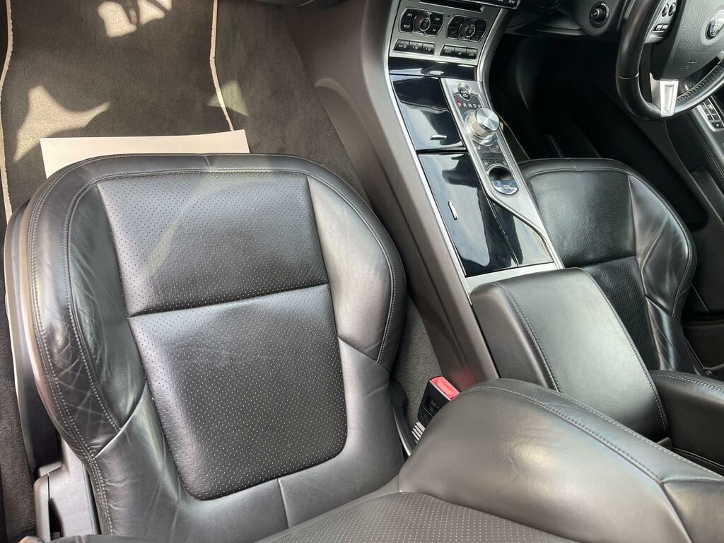 Jaguar XF 2.2L Premium Luxury Black #12