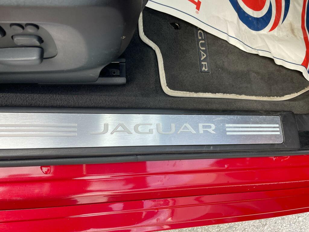 Jaguar XF 2.2L Premium Luxury Black #35