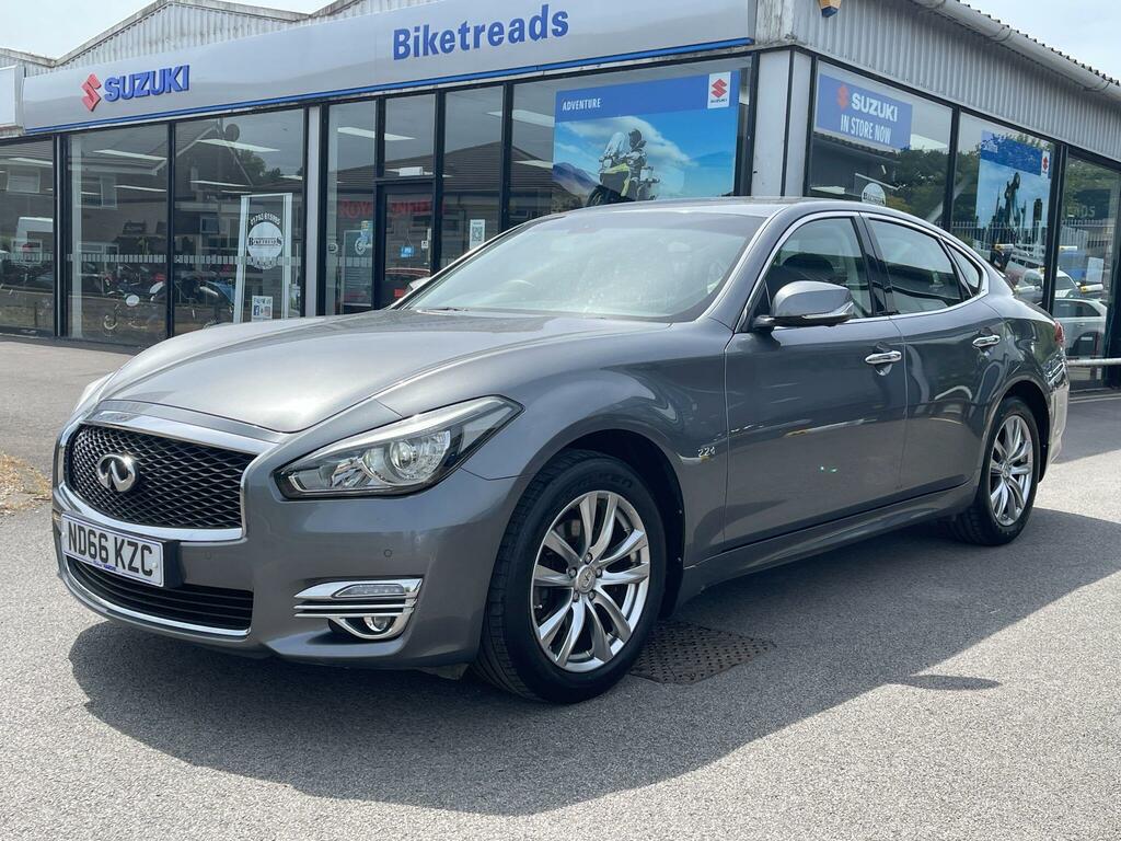 Infiniti Q70 3.5L Premium Tech White #3