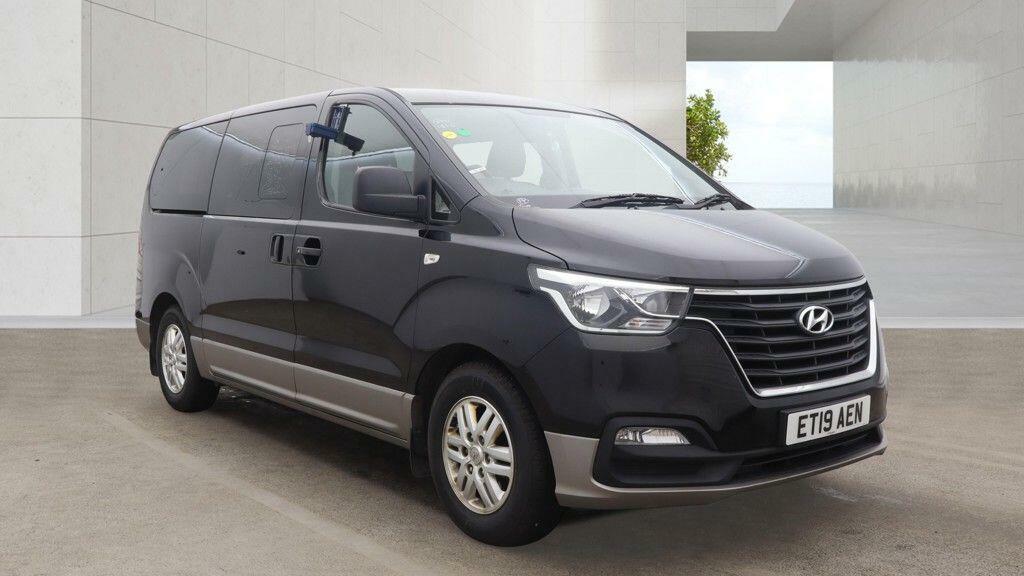 Hyundai I800 2.5 Crdi Se Nav Silver #1