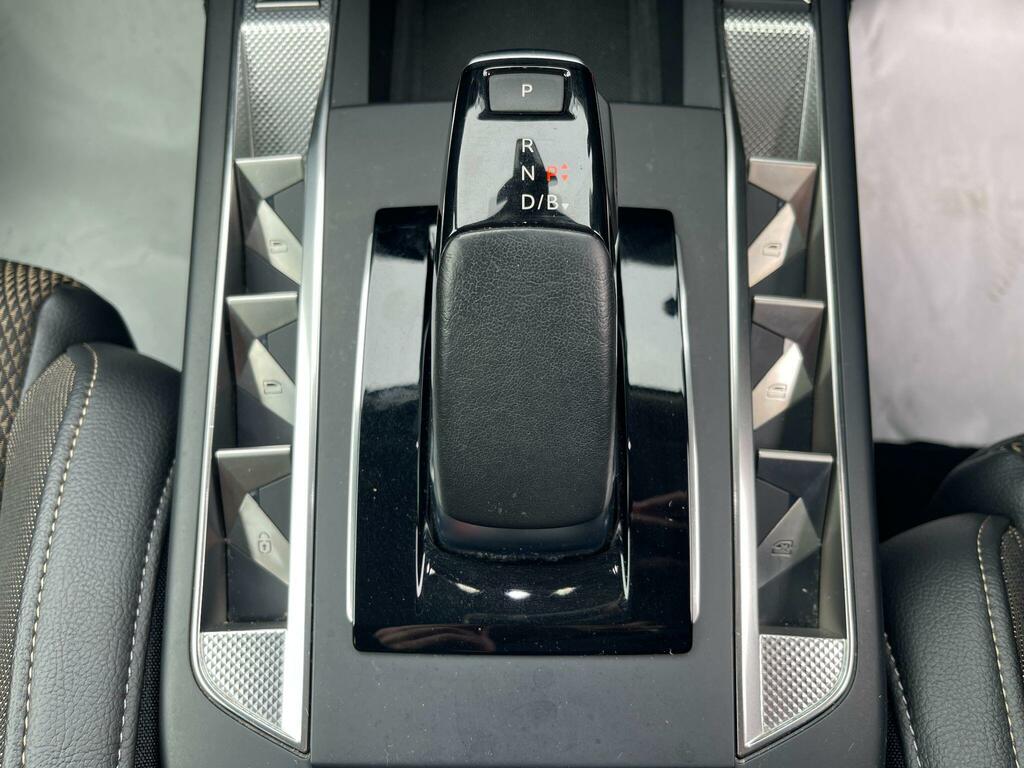 DS DS 3 Crossback Ds3 Opera E-tense Ev Red #23