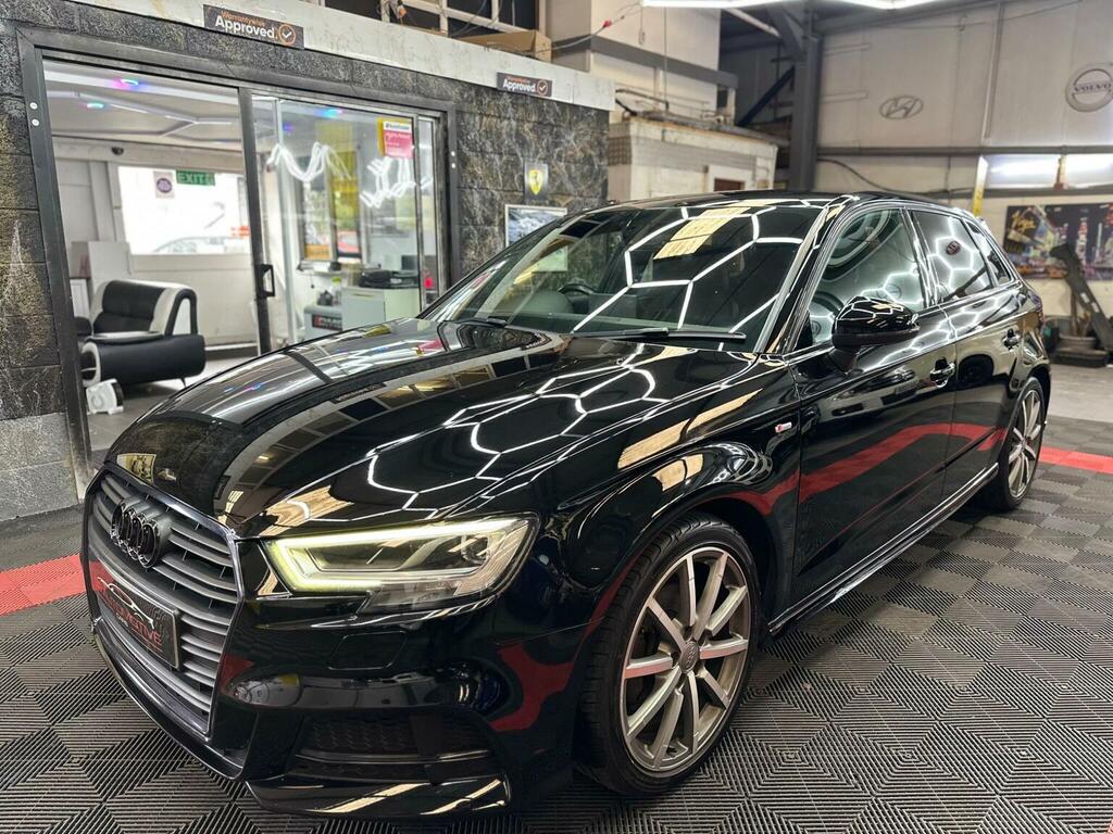 Audi A3 Hatchback 1.0 Tfsi 30 Black Edition Sportback Euro VK19JDZ Black #4