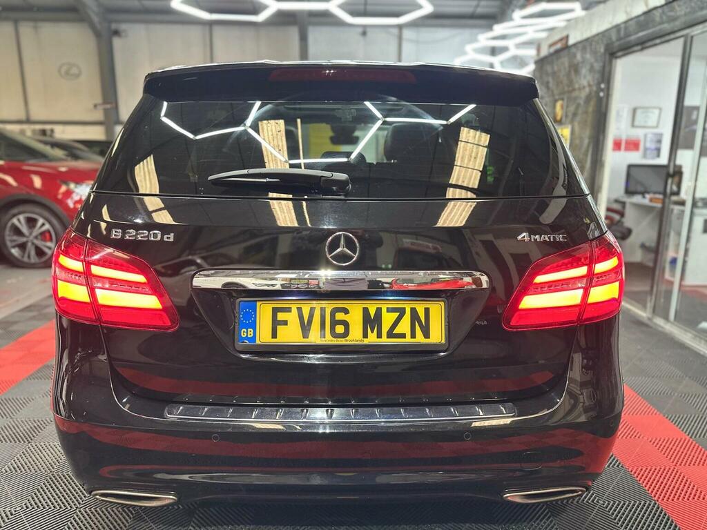 Mercedes-Benz B Class 2.1 B 200 D Sport Executive 134 Bhp White #32