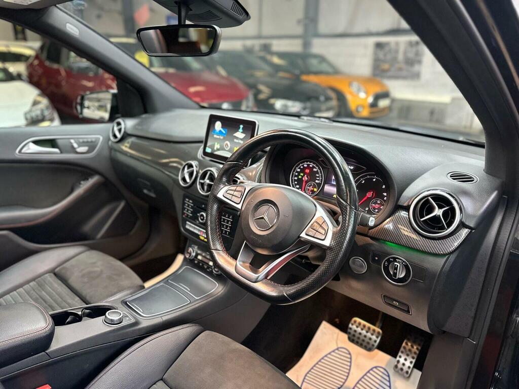 Mercedes-Benz B Class 2.1 B 200 D Sport Executive 134 Bhp White #39