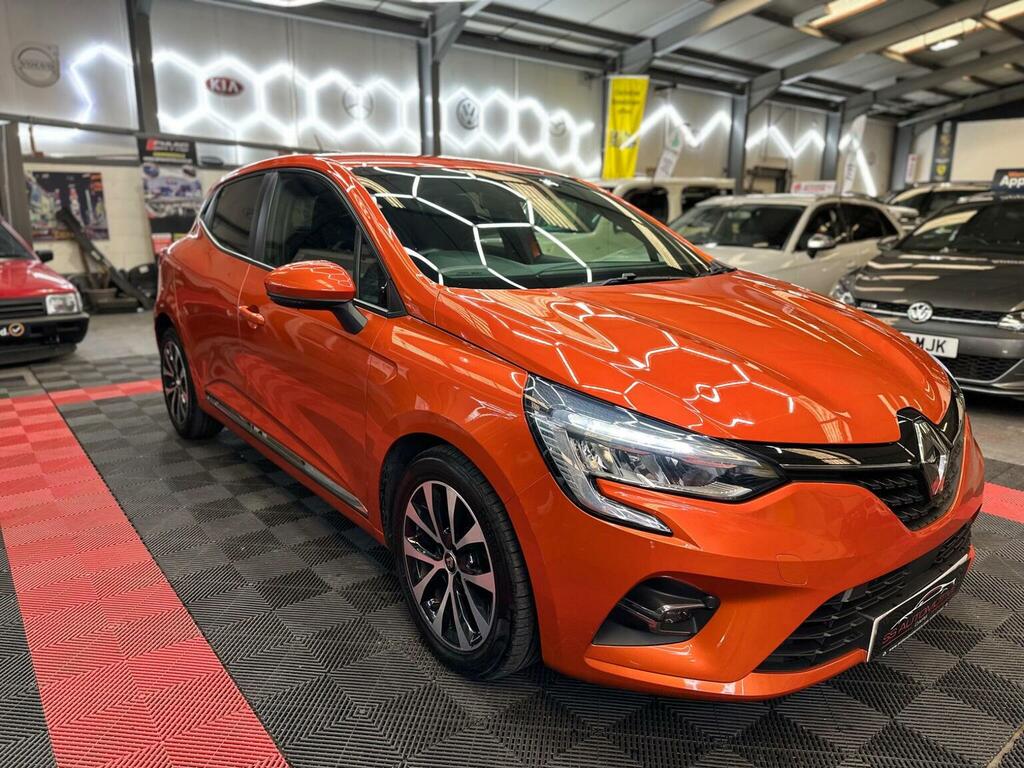 Renault Clio Hatchback 1.0 Tce Iconic Euro 6 Ss 202020 WV20LWC Orange #4