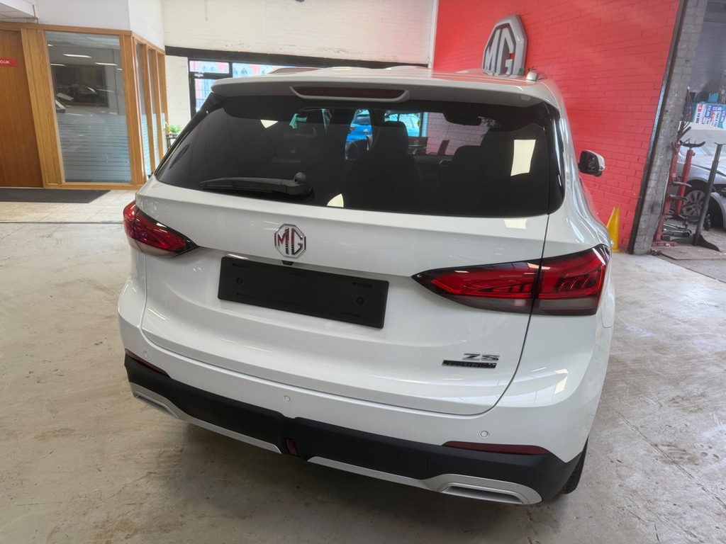 MG ZS 1.5 Hybrid Trophy NG75FFV White #5
