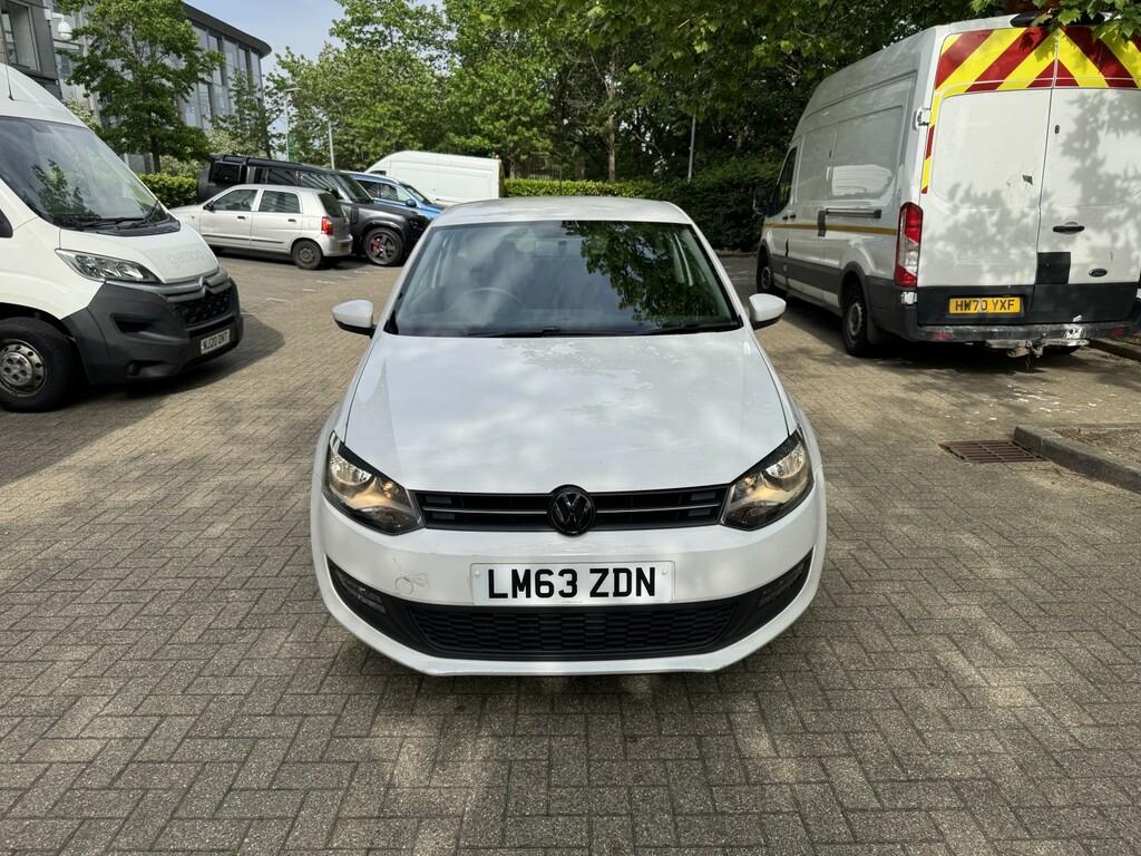 Volkswagen Polo 1.2 Match Edition 2013 LM63ZDN White #2