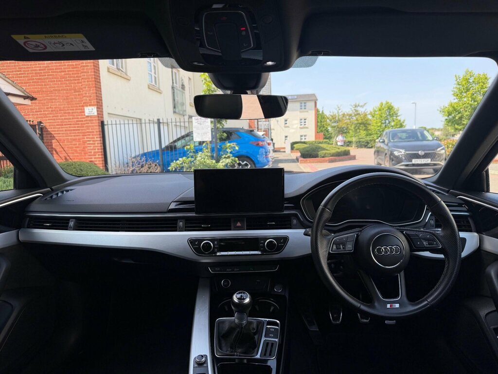 Audi A4 Avant A4 Black Edition 35 Tfsi Blue #14