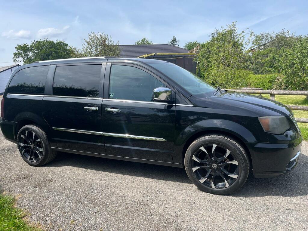 Chrysler Grand Voyager 2.8 Crd Limited Euro 4 201111 Black #5