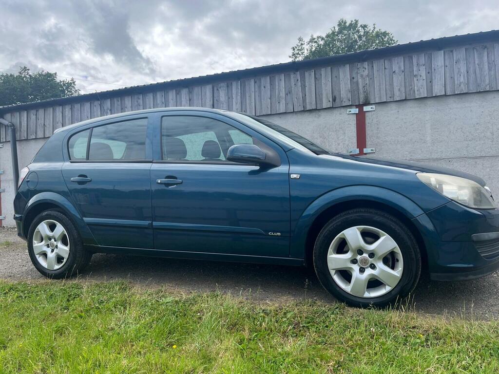 Vauxhall Astra 1.8I 16V Design Black #4