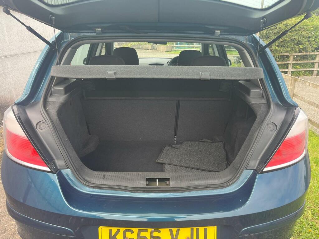 Vauxhall Astra 1.8I 16V Design Black #10