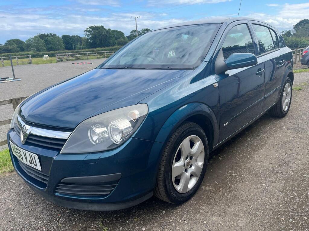 Vauxhall Astra 1.8I 16V Design Black #2