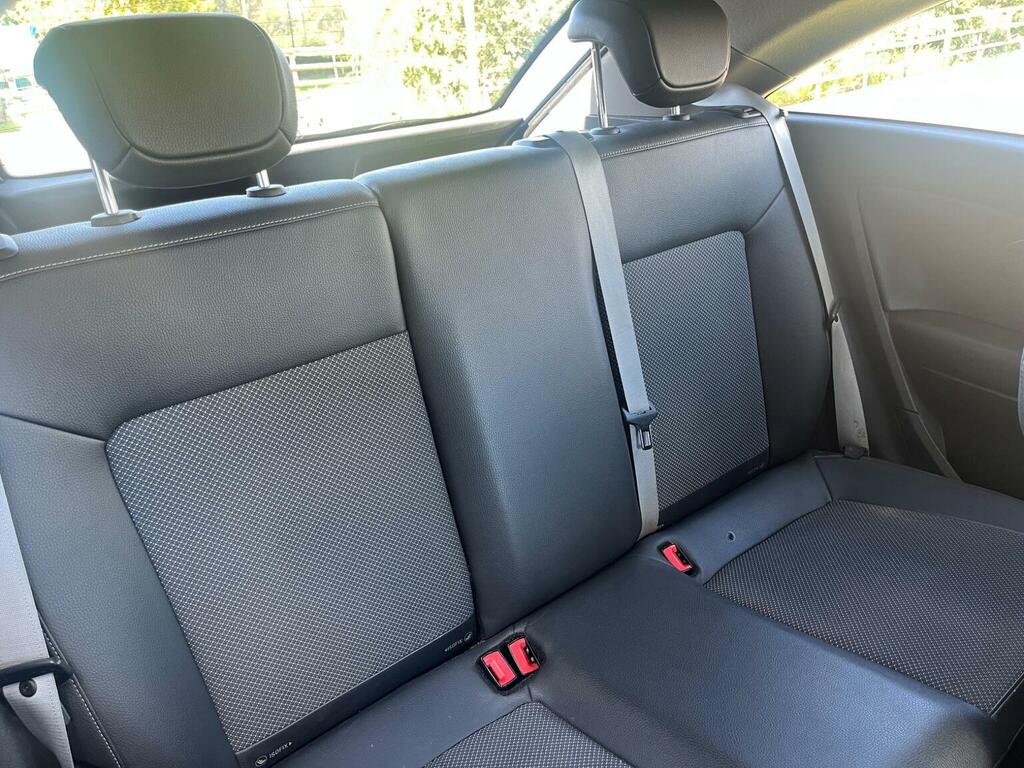 Vauxhall Corsa Design 16V 1.4 Blue #6