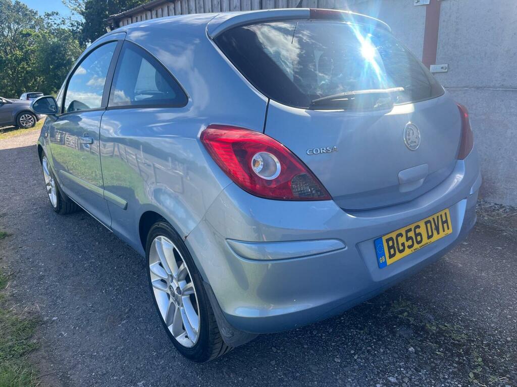 Vauxhall Corsa Design 16V 1.4 Blue #3