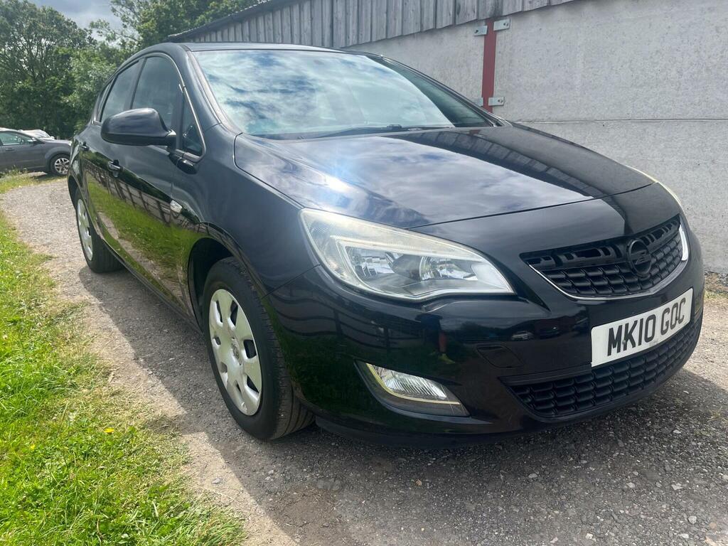 Vauxhall Astra 1.4 16V Exclusiv Euro 5 Black
