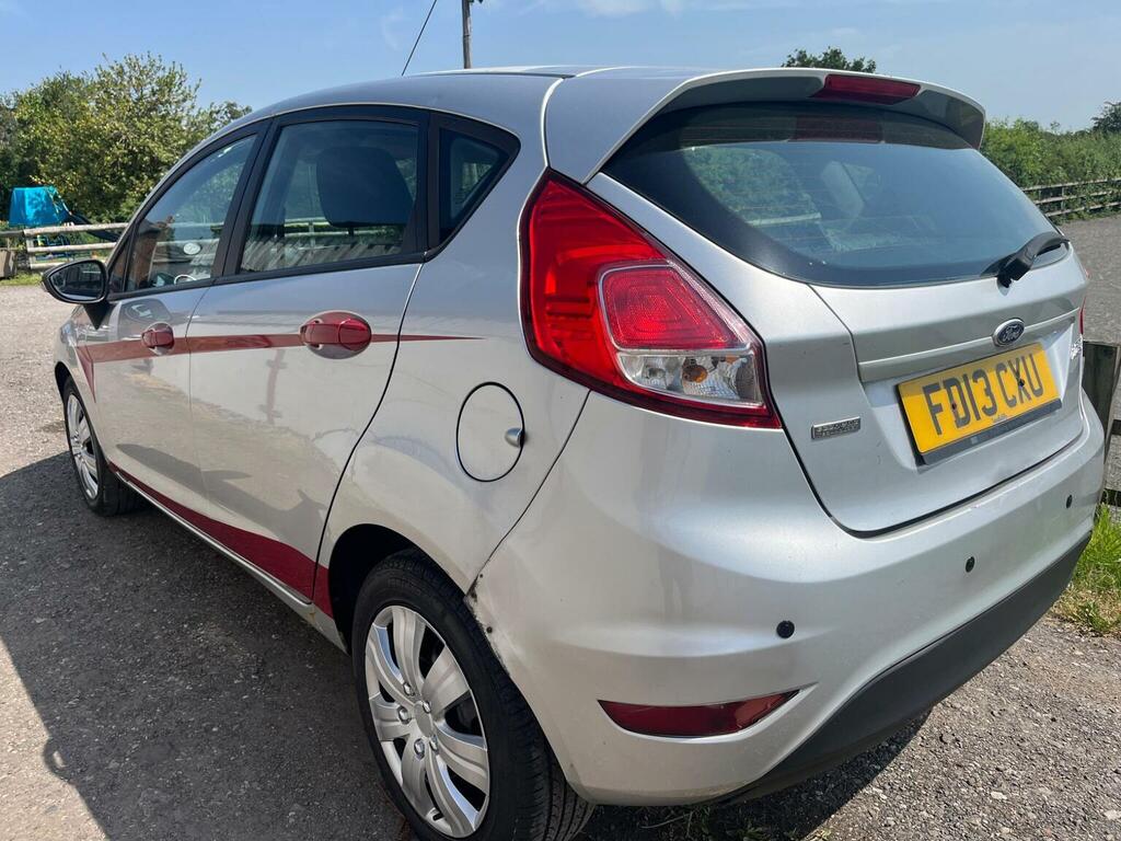 Ford Fiesta 1.5 Tdci Style Euro 5 201313 Silver #3
