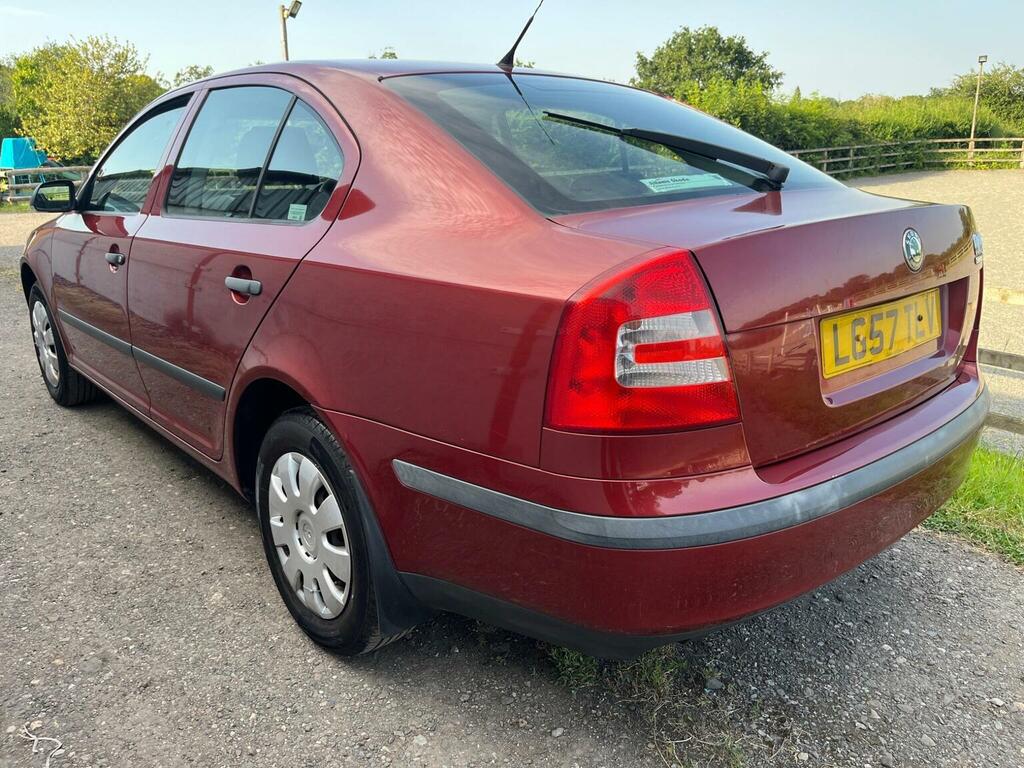 Skoda Octavia 1.6 Fsi Classic Euro 4 Red #3