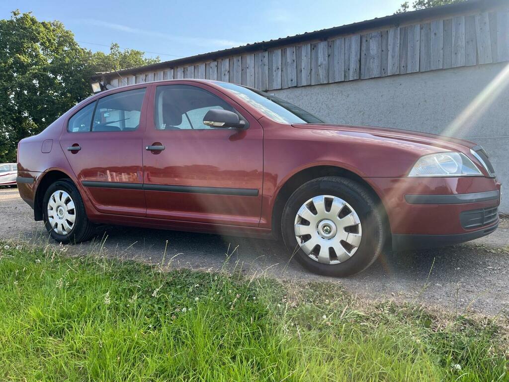 Skoda Octavia 1.6 Fsi Classic Euro 4 Red #4