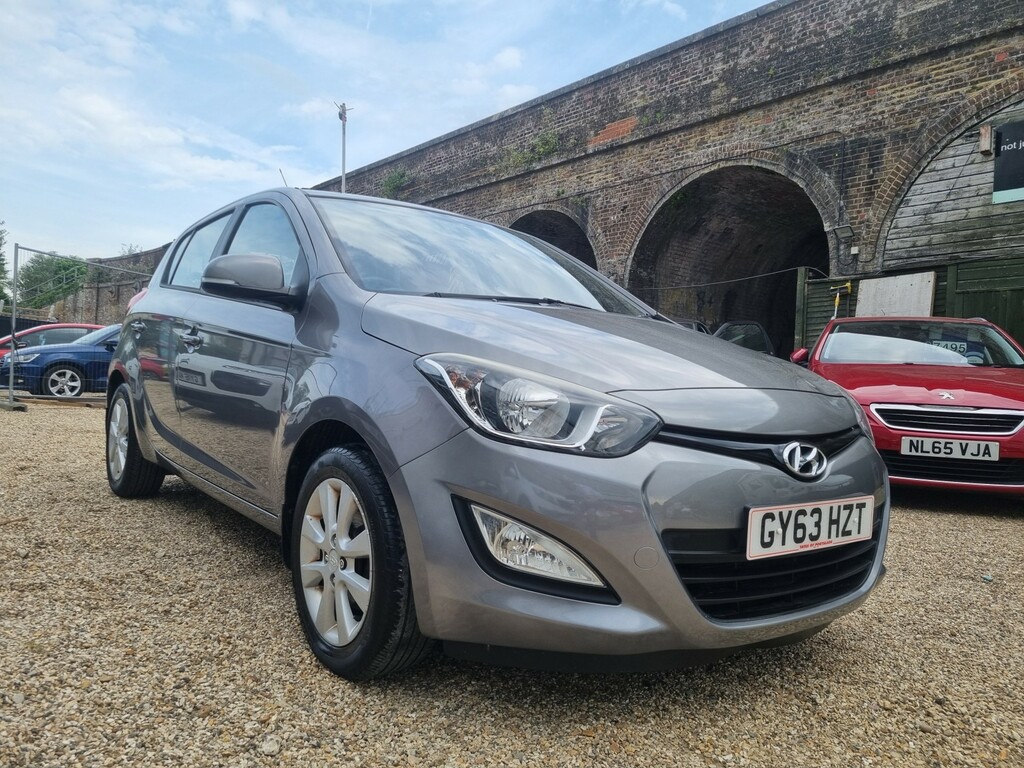 Hyundai I20 Hatchback 1.2 Active 2013 Grey