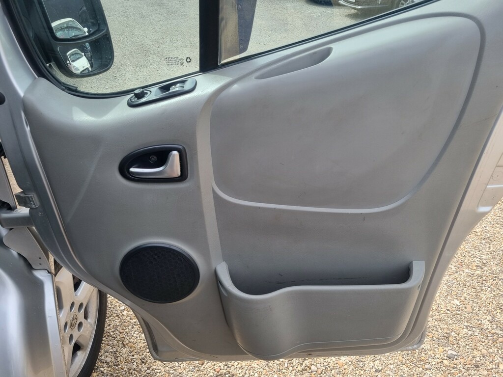 Vauxhall Vivaro 2700 Cdti P V White #20