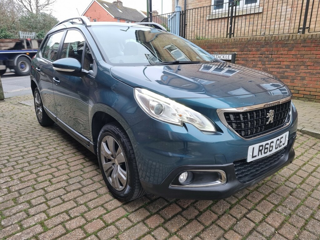 Peugeot 2008 Suv 1.2 Puretech Active 2016 Green