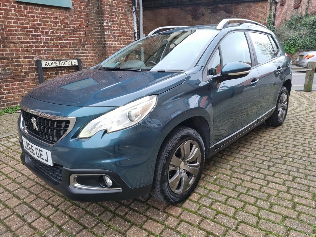 Peugeot 2008 Suv 1.2 Puretech Active 2016 LR66GEJ Green #3