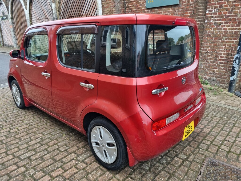 Nissan Cube 1.6 Red #4