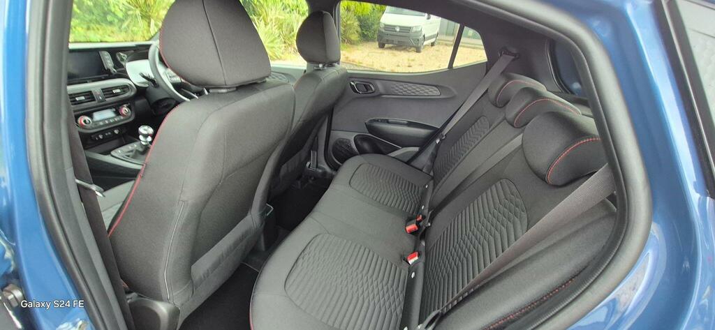 Hyundai I10 1.0 63 Advance Nav White #29