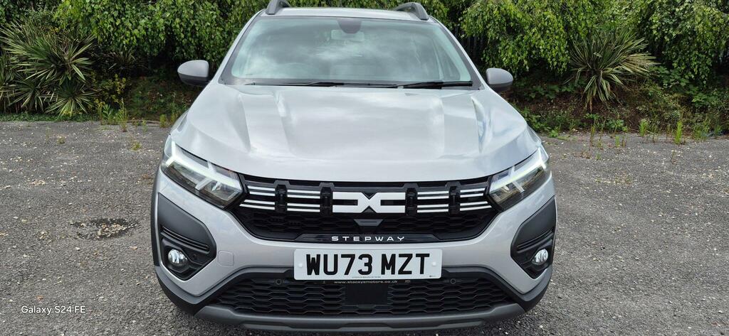 Dacia Sandero Stepway 1.0 Tce Journey Euro 6 Ss WU73MZT Grey #4
