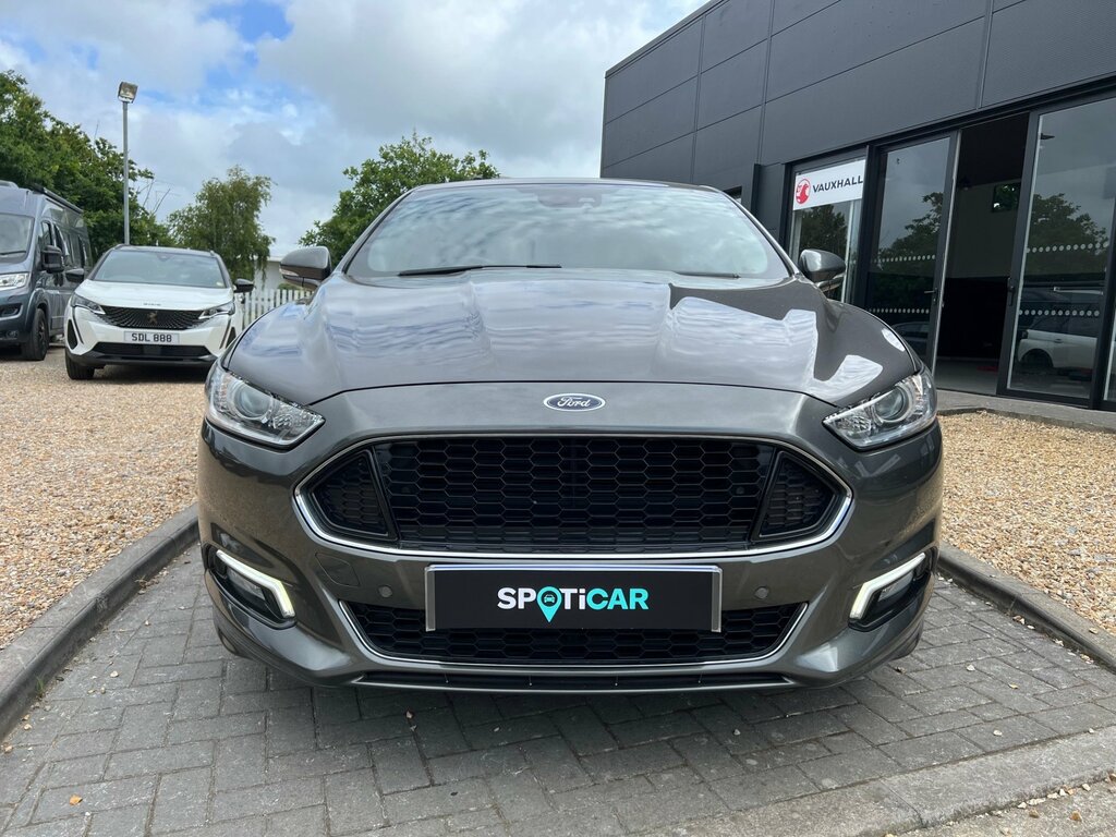 Ford Mondeo St-line 2.0 Tdci 150Ps Grey #2