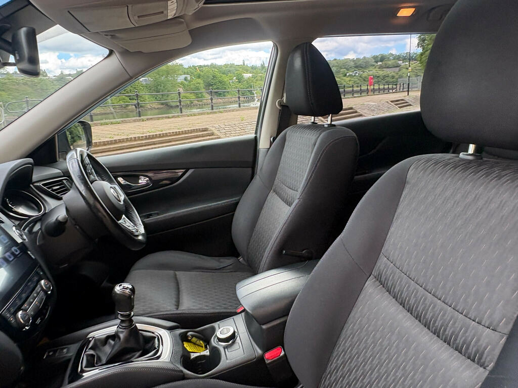 Nissan X-Trail Tekna Grey #41