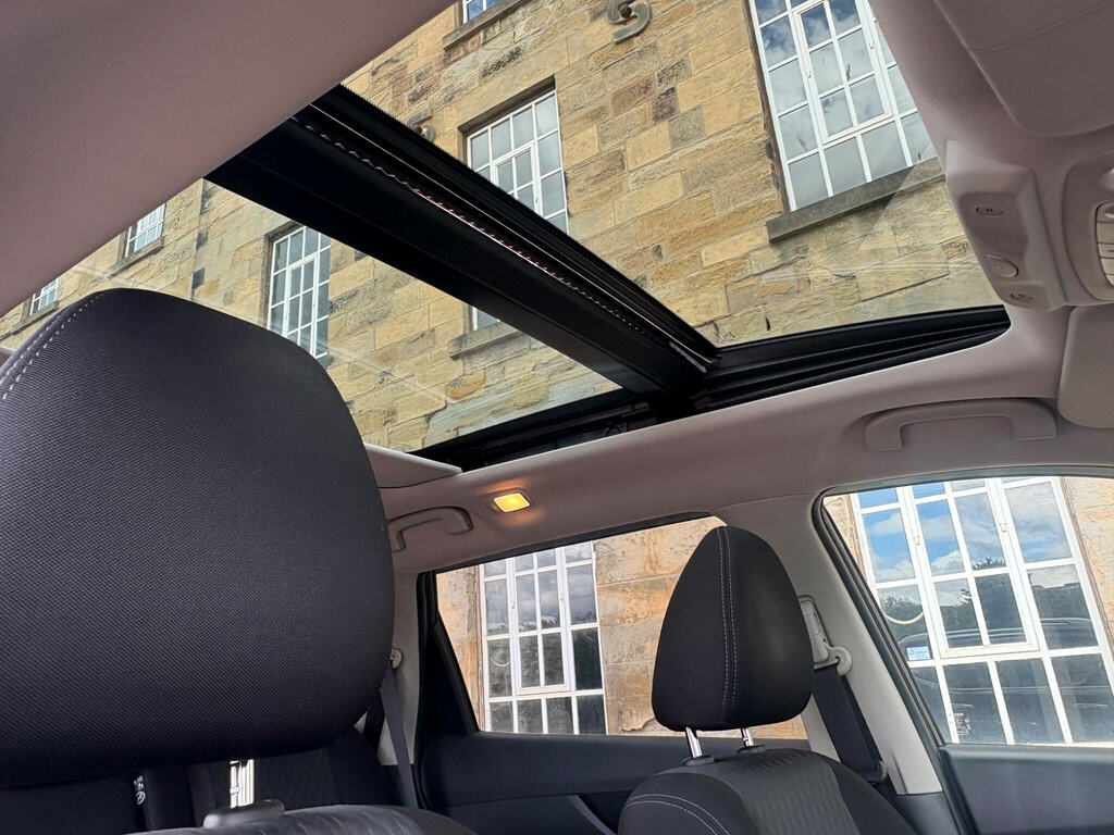 Nissan X-Trail Tekna Grey #33