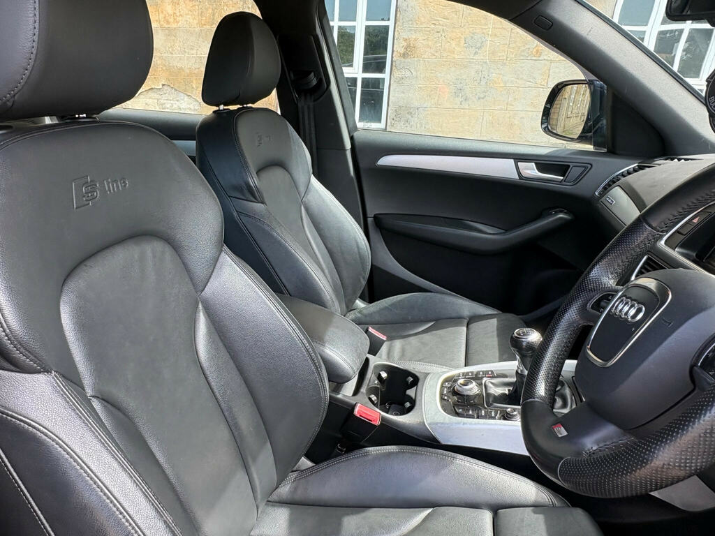 Audi Q5 2.0 Tdi Quattro Dpf S Line 168 Bhp Black #27