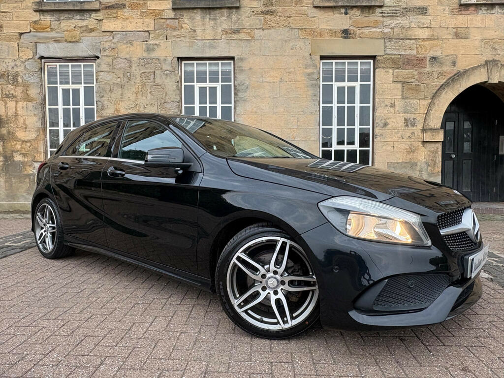 Mercedes-Benz A Class 1.5 A180d Amg Line Executive Euro 6 Ss Black #2