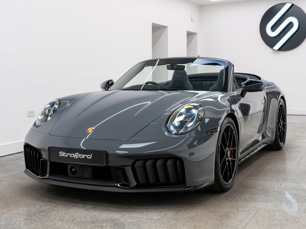 Porsche 911 3.6 T-hybrid 992 Carrera 4 Gts Convertible Pet Grey