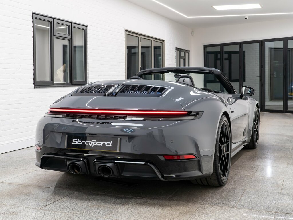 Porsche 911 3.6 T-hybrid 992 Carrera 4 Gts Convertible Pet FG26ABN Grey #3