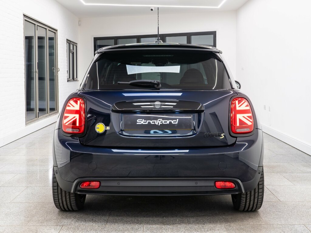 Mini Hatch Cooper Se 32.6Kwh Level 3 Hatchback A WN71HCA Black #6