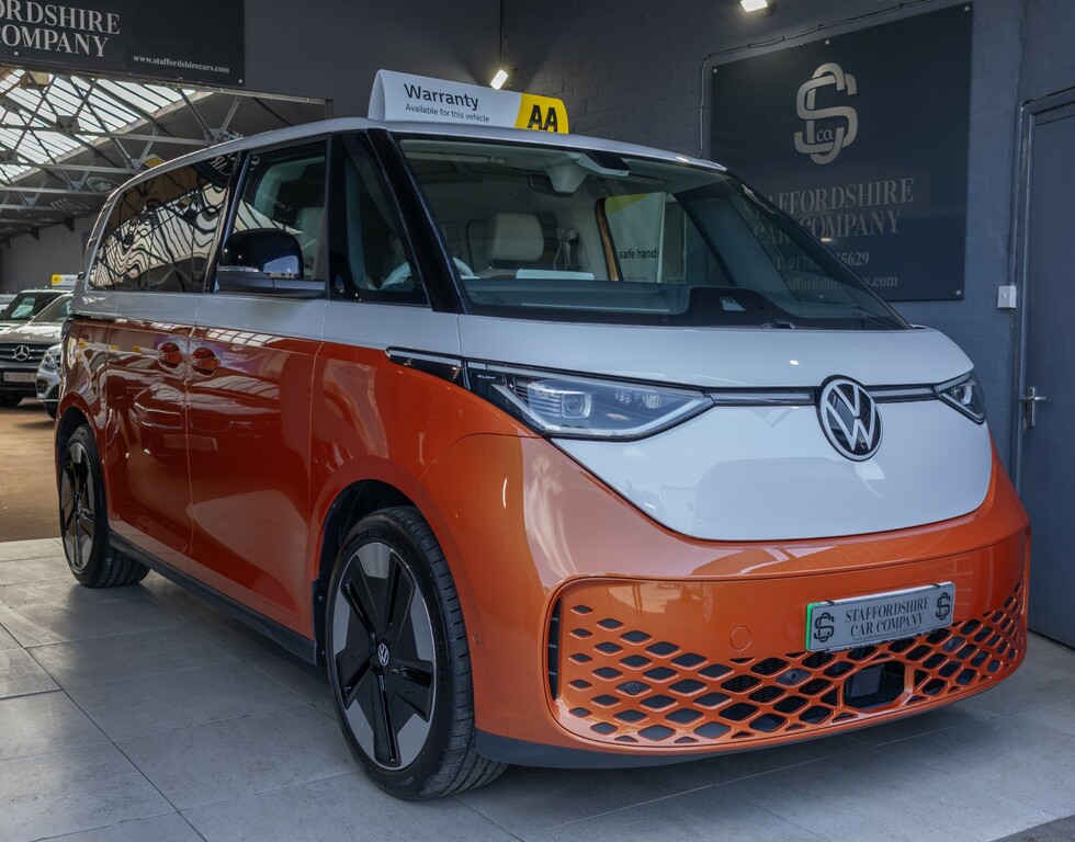 Volkswagen  Id Buzz Life Green #16
