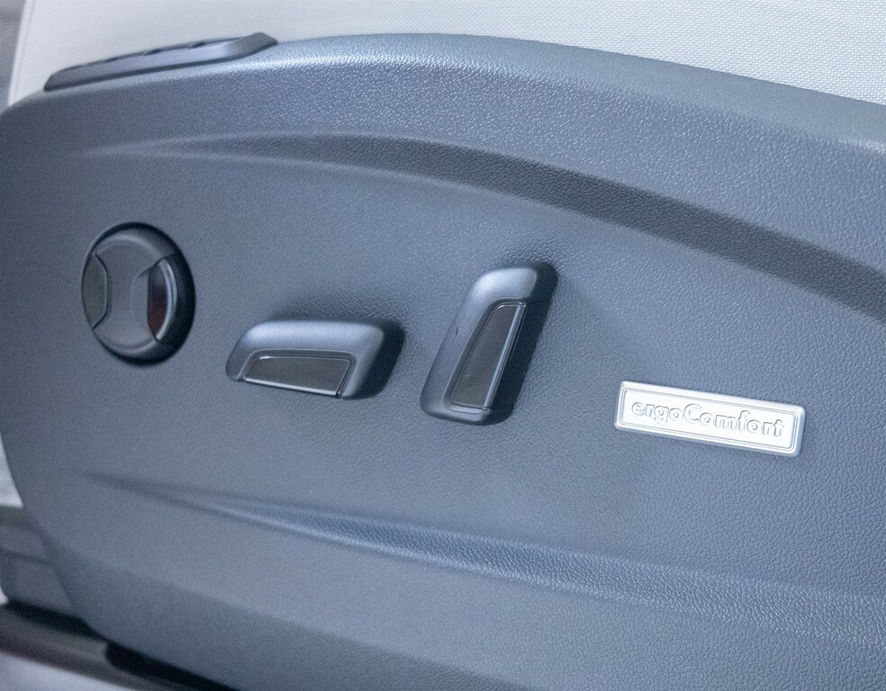 Volkswagen  Id Buzz Life Green #32