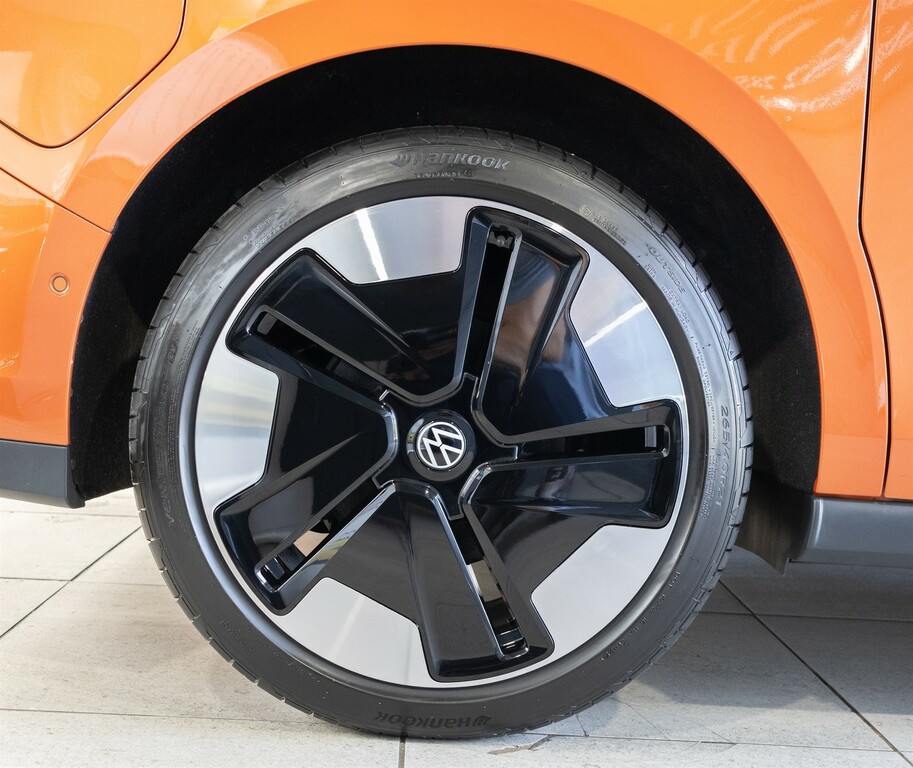 Volkswagen  Id Buzz Life Green #57