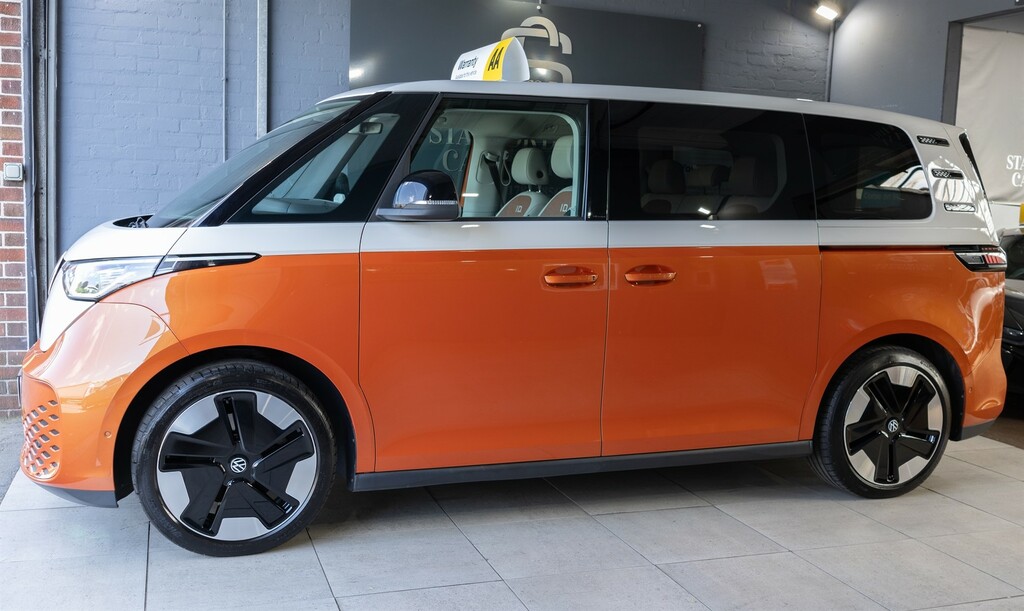 Volkswagen  Id Buzz Life Green #5