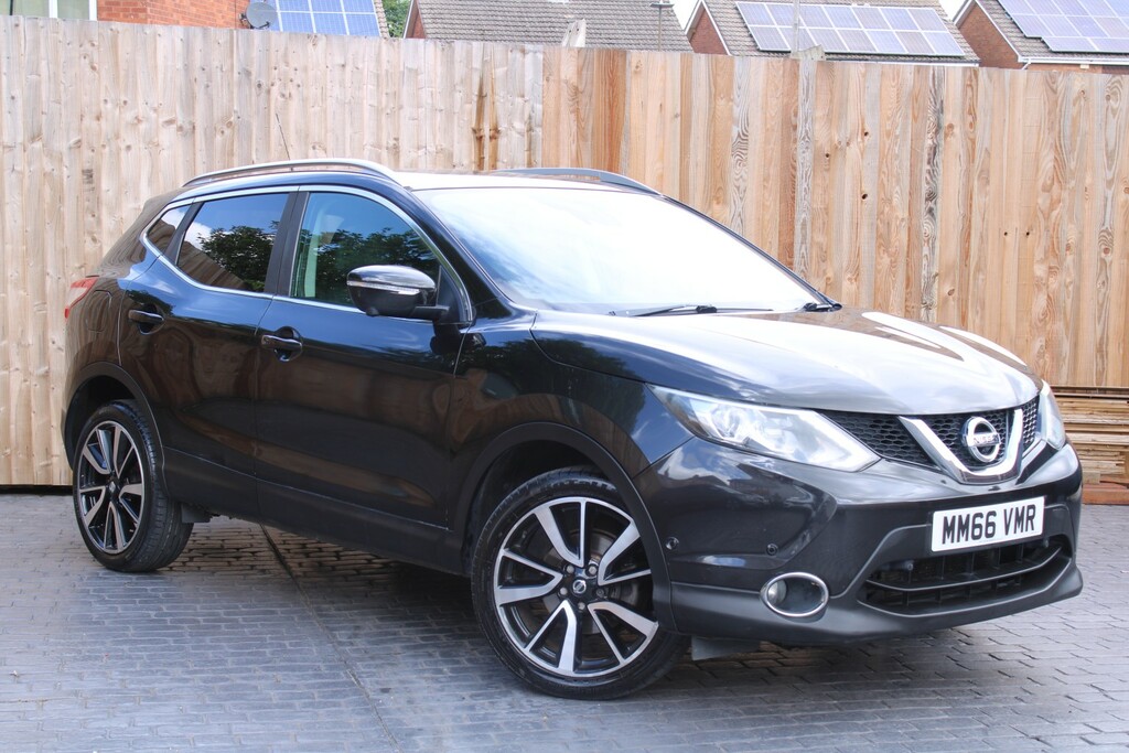 Nissan Qashqai 1.2 Dig-t Tekna 2017 MM66VMR Black #2