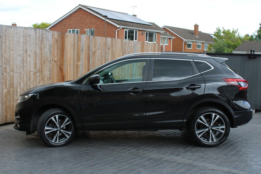 Nissan Qashqai 1.2 Dig-t N-connecta Black #6