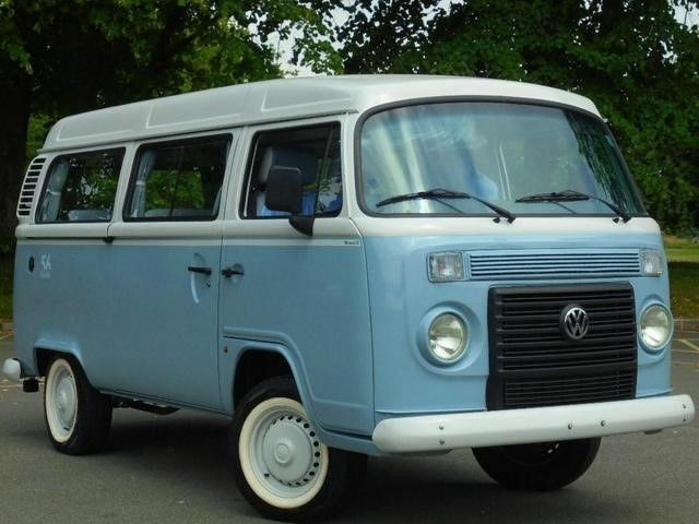 Volkswagen Transporter Type 2 Kombi Last Edition Blue